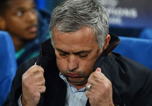 Nhung van de cua Chelsea can duoc Mourinho giai quyet som hinh anh