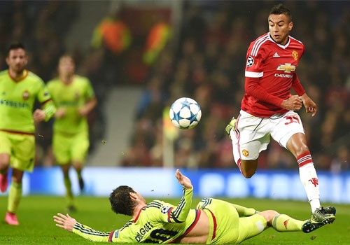Van Gaal se tiep tuc dung cau thu tre hinh anh