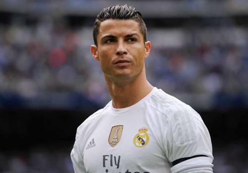 Ronaldo nen nghi den chuyen roi Real Madrid hinh anh