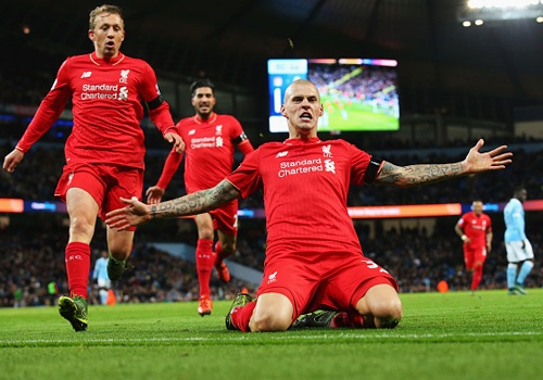 Liverpool nhan chim Man City tren san Etihad hinh anh