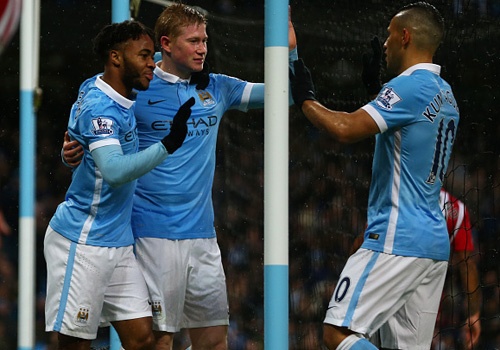 Man City 3-1 Southampton: De Bruyne toa sang hinh anh