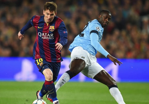 ‘Man City dang no luc thuyet phuc Messi’ hinh anh