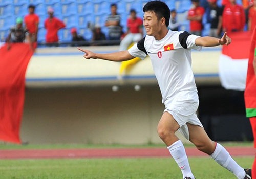 HLV Miura goi bo sung Xuan Truong cho U23 Viet Nam hinh anh
