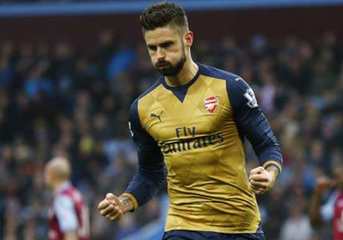 Giroud va Ramsey dua Arsenal len ngoi dau bang hinh anh