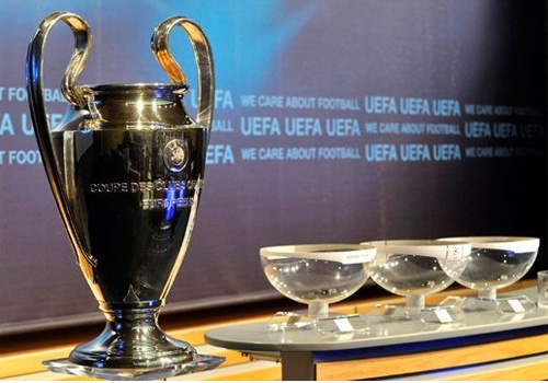 Hom nay boc tham chia cap vong 1/8 Champions League hinh anh