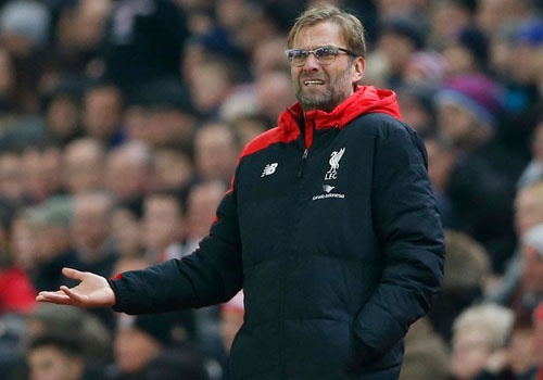 Liverpool dung day tu that bai va kho khan hinh anh