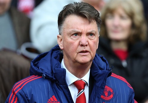 Louis Van Gaal nop don tu chuc hinh anh
