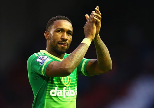 Dan truoc 2 ban, Liverpool mat chien thang phut 89 hinh anh