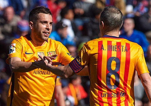 Barca thang 2-0, Enrique can bang ky luc cua Guardiola hinh anh