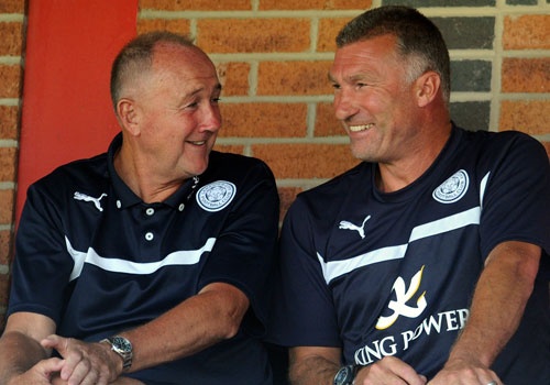 Arsenal lay chuyen gia cua Leicester hinh anh