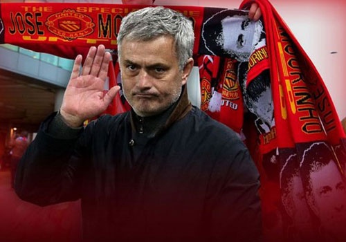 MU co the bo nhiem Mourinho truoc tran gap Arsenal hinh anh