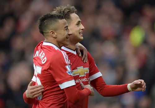 Louis van Gaal - nguoi nang buoc tai nang tre hinh anh