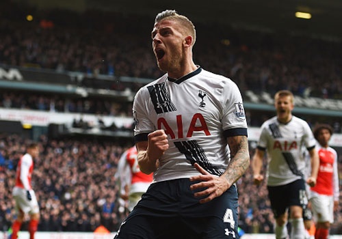 Thi dau 10 nguoi, Arsenal xuat sac cam chan Tottenham hinh anh