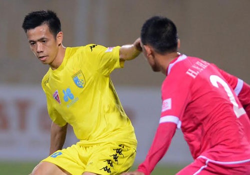 HAGL bat luc truoc Quang Ninh, HN T&T hoa CLB Ha Noi 1-1 hinh anh