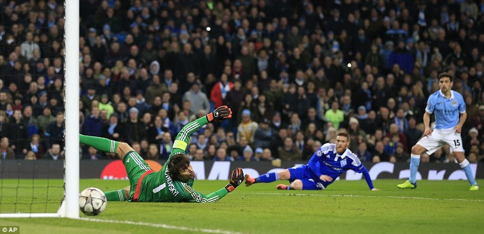 Man City mất Kompany và Otamendi. ảnh 6 Man City mat Kompany va Otamendi. anh 6