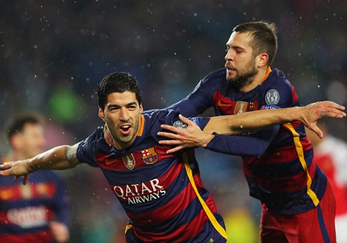 Messi, Neymar va Suarez giup Barca thang Arsenal 3-1 hinh anh