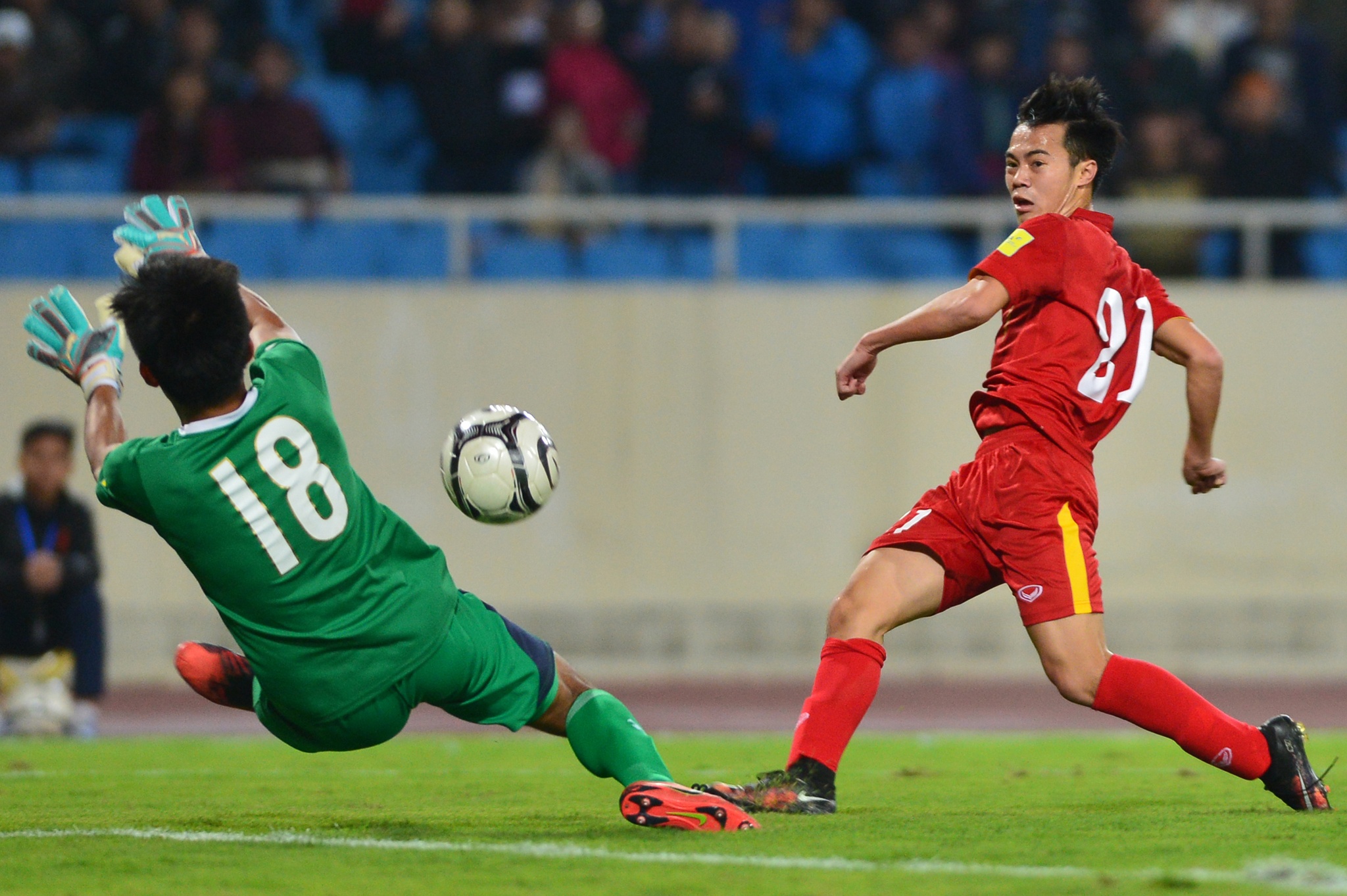 CDV phan khich khi DT Viet Nam thang. anh 10