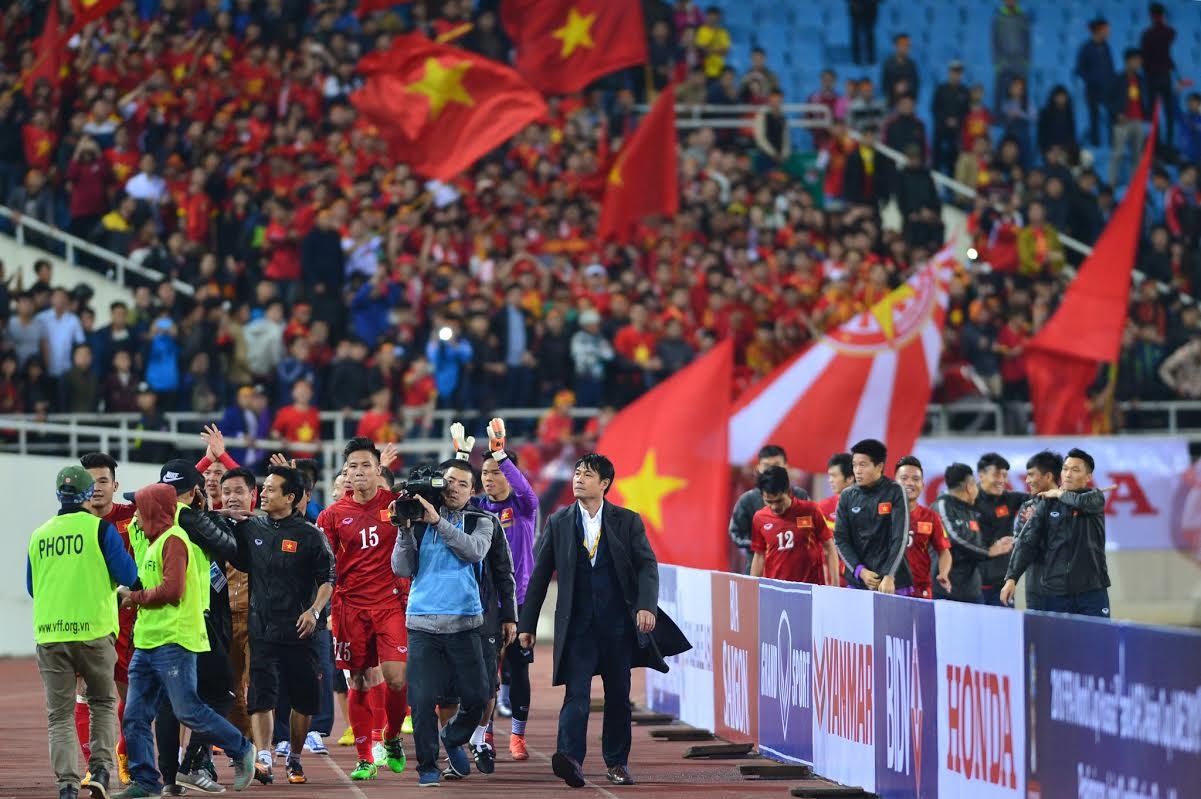 CDV phan khich khi DT Viet Nam thang. anh 2