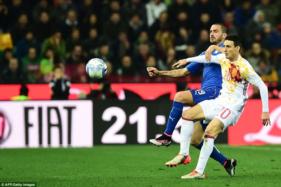 De Gea choi xuat sac truoc DT Italy anh 11