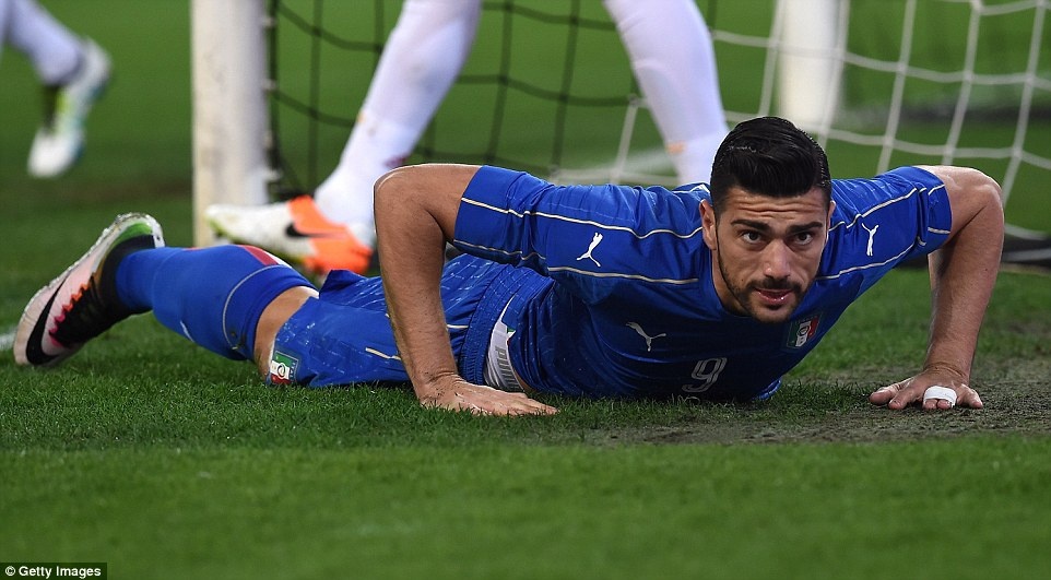 De Gea choi xuat sac truoc DT Italy anh 5