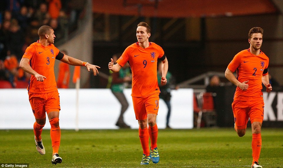 ĐT Pháp thua 2-3 trước ĐT Hà Lan ảnh 8 DT Phap thua 2-3 truoc DT Ha Lan anh 8