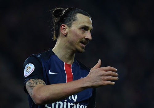 MU dung luong cao moi goi Ibrahimovic hinh anh