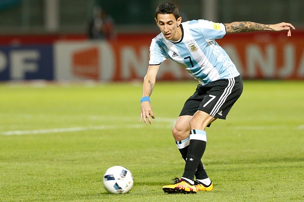 Messi ghi ban penalty cho DT Argentina anh 2