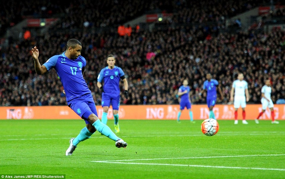 Vardy tiep tuc ghi ban cho DT Anh anh 8