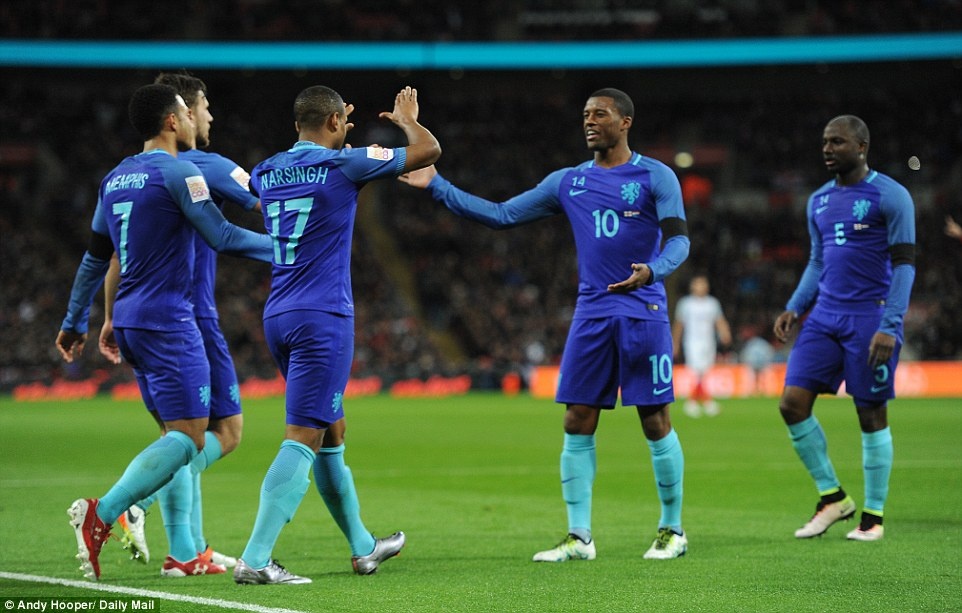 Vardy tiep tuc ghi ban cho DT Anh anh 9