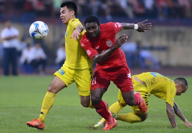 Ha Noi T&T thua B.Binh Duong 1-2 anh 5