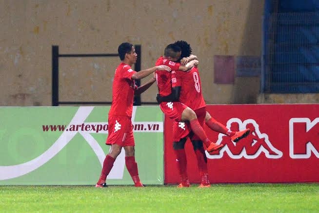 Ha Noi T&T thua B.Binh Duong 1-2 anh 6