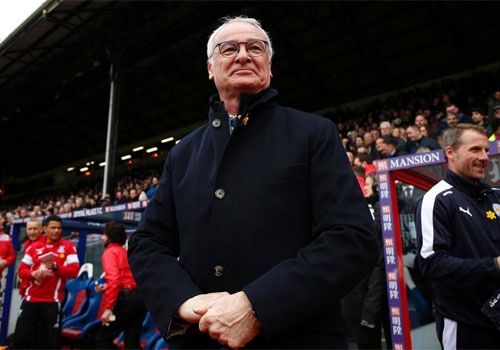 Claudio Ranieri: Ngay duoc ton vinh khong con xa hinh anh