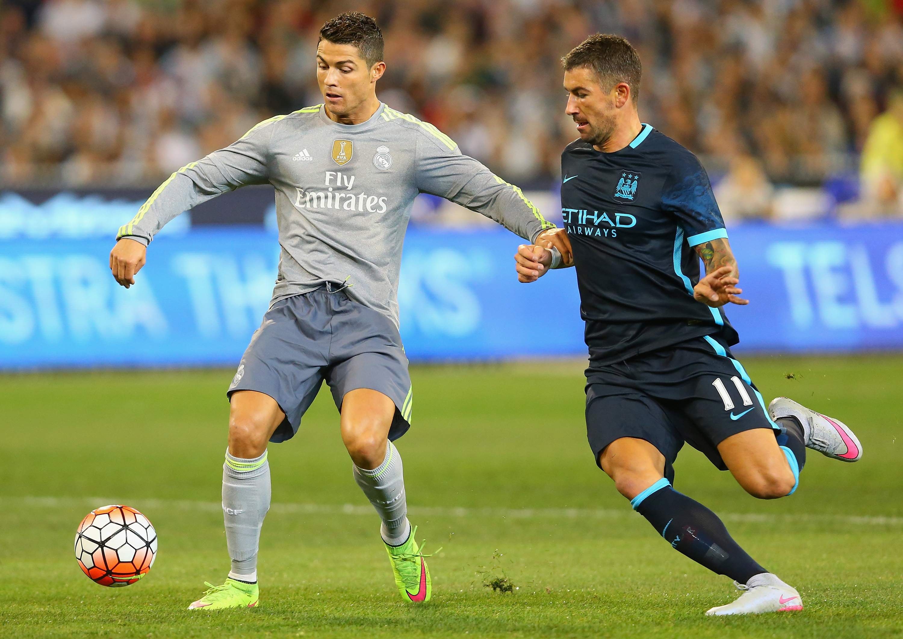 Tran Man City vs Real Madrid anh 1