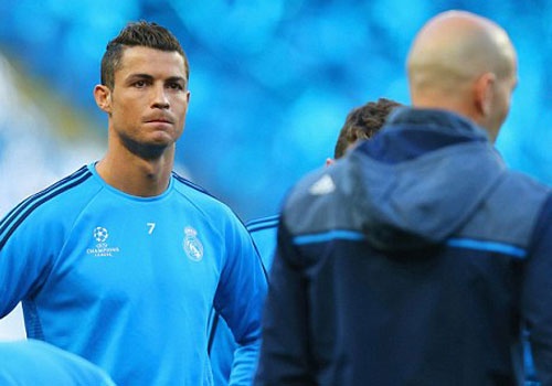 Man City vs Real Madrid: Ronaldo san sang chinh phuc Etihad hinh anh