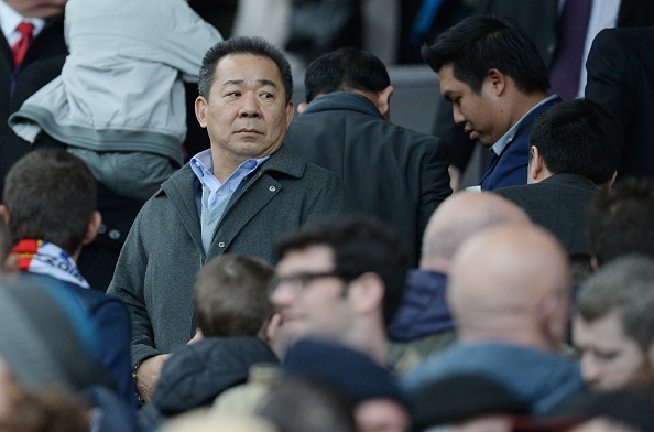 Cantona được tiếp đón nồng nhiệt ảnh 5 Cantona duoc tiep don nong nhiet anh 5