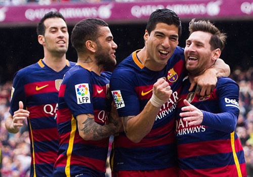 Barca luon doat cup vo dich khi dan dau truoc vong cuoi hinh anh