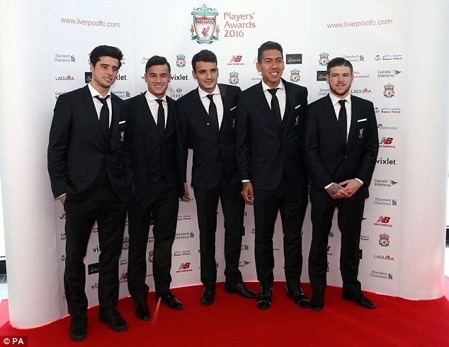 Coutinho giành giải cầu thủ hay nhất Liverpool ảnh 3 Coutinho gianh giai cau thu hay nhat Liverpool anh 3