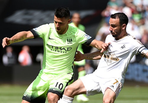 Cuoc dua top 4: Man City cham tay vao ve Champions League hinh anh