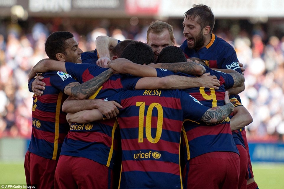 Suarez giúp Barca vô địch La Liga ảnh 10 Suarez giup Barca vo dich La Liga anh 10