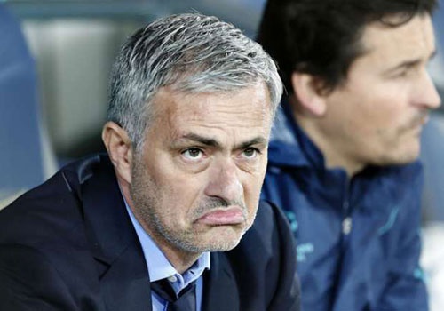 MU co doi thu gianh chu ky cua Mourinho hinh anh