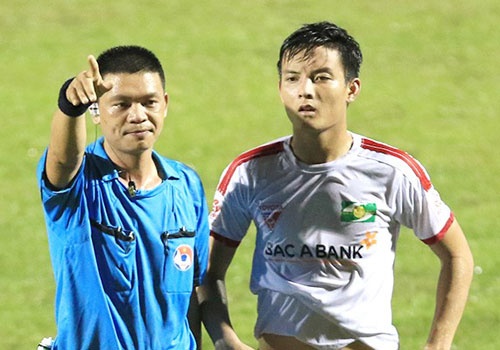 Khi VFF xu ly khung hoang truyen thong hinh anh