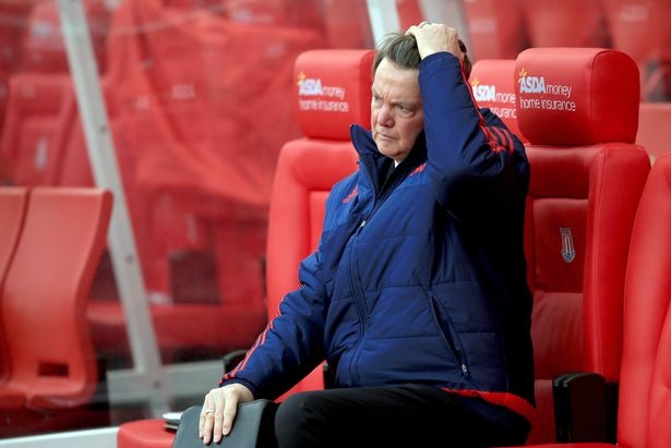 MU sa thải Louis van Gaal ảnh 2 MU sa thai Louis van Gaal anh 2