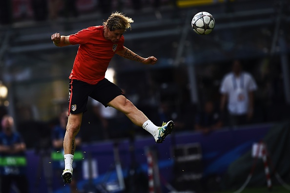 Atletico luyen bai danh dau de ha Real anh 1