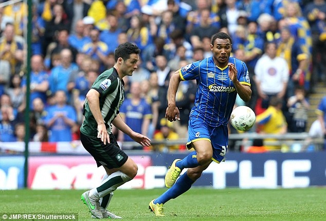 Cau thu 101 kg ghi ban cho Wimbledon anh 7