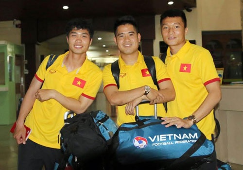 Cong Phuong co the lam khan gia o Myanmar vi chan thuong hinh anh