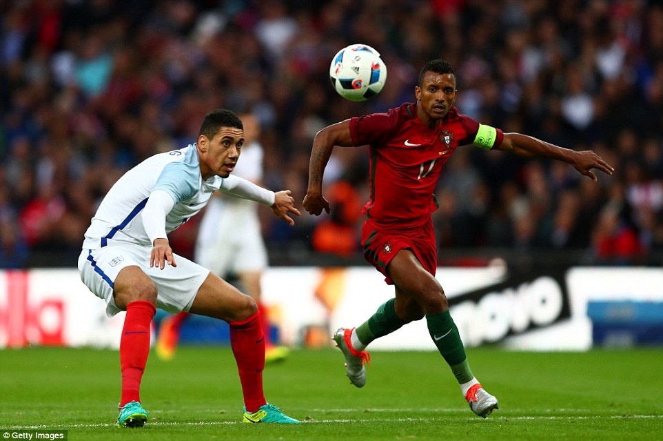 Mourinho du khan Anh vs Bo Dao Nha anh 3