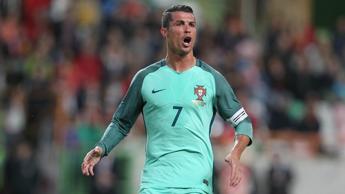 Ronado không thể thiếu đồng đội ảnh 1 Ronado khong the thieu dong doi anh 1