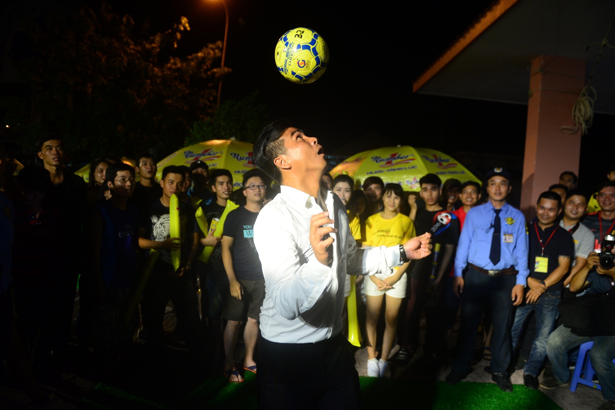 CDV TP Ho Chi Minh chao don Euro anh 4