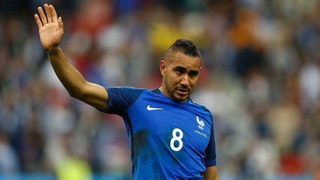 Dimitri Payet va cu na dai bac dat van toc tren 100 km/h hinh anh