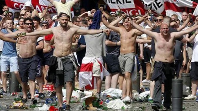 ‘Co dong vien Anh lam gi cung rat bao luc’ hinh anh